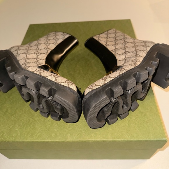 Gucci boots size 8 worn once - Picture 7 of 9